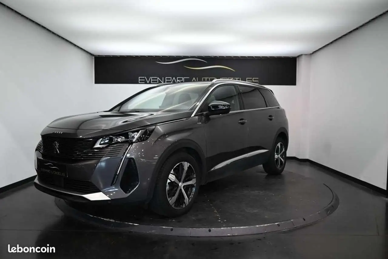 Photo 1 : Peugeot 5008 2021 Diesel