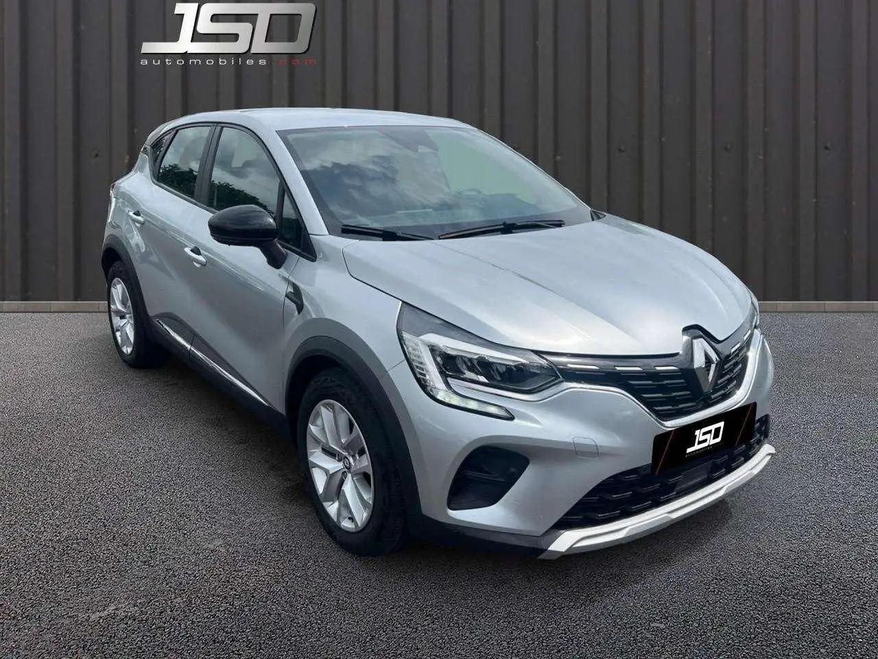 Photo 1 : Renault Captur 2022 Essence