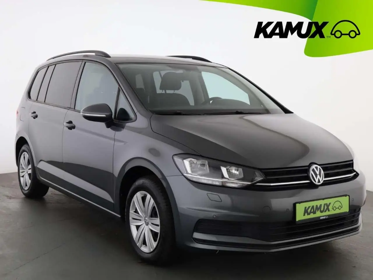 Photo 1 : Volkswagen Touran 2016 Petrol