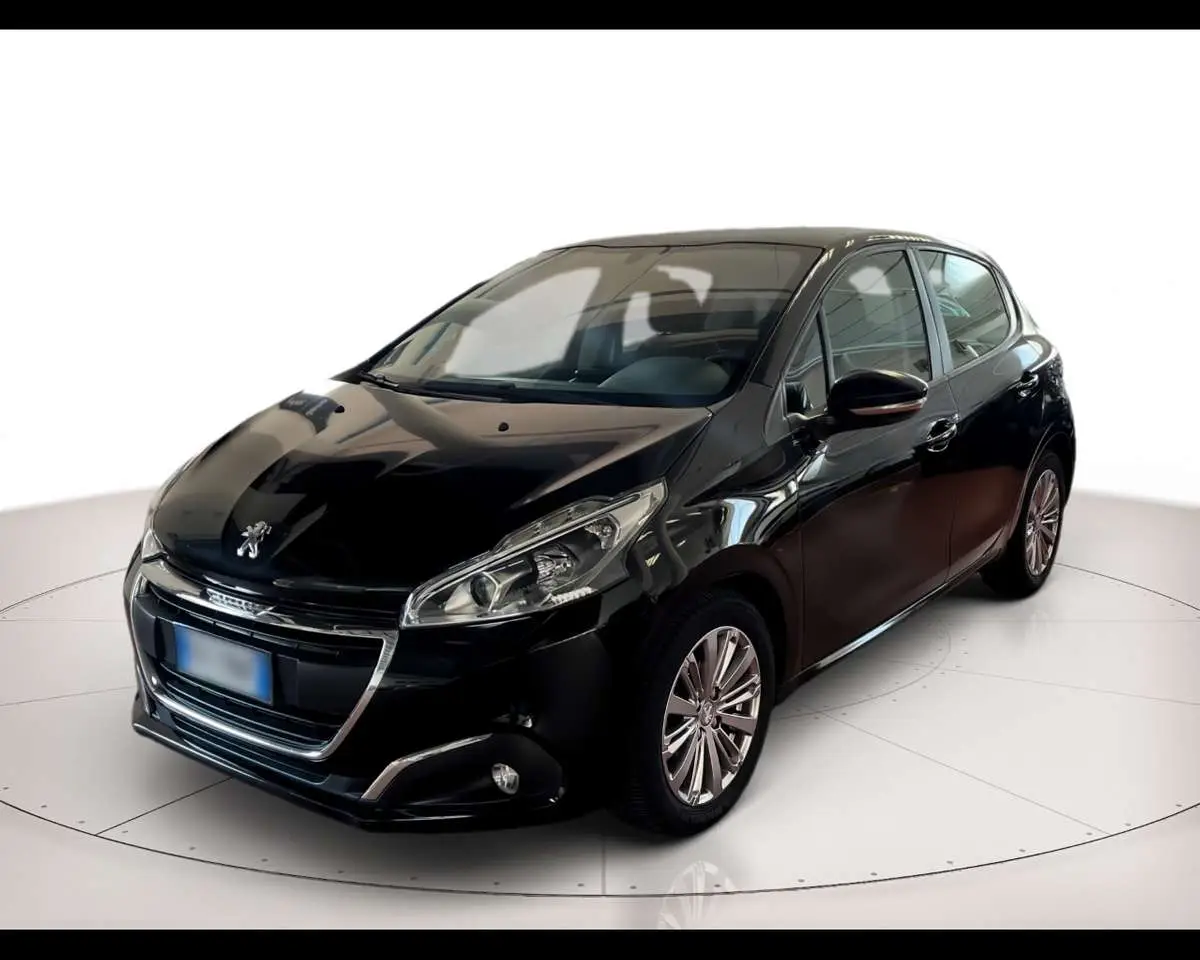 Photo 1 : Peugeot 208 2017 Diesel