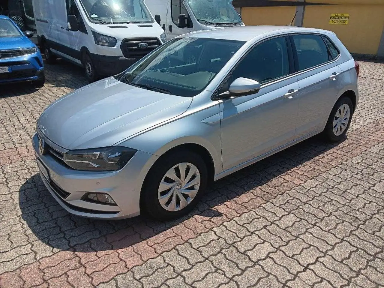 Photo 1 : Volkswagen Polo 2018 Petrol