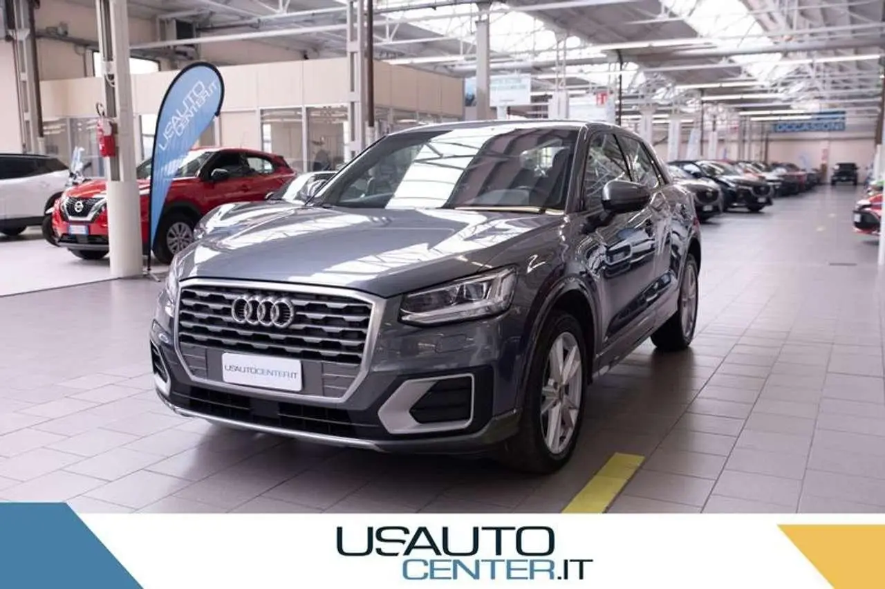 Photo 1 : Audi Q2 2018 Diesel