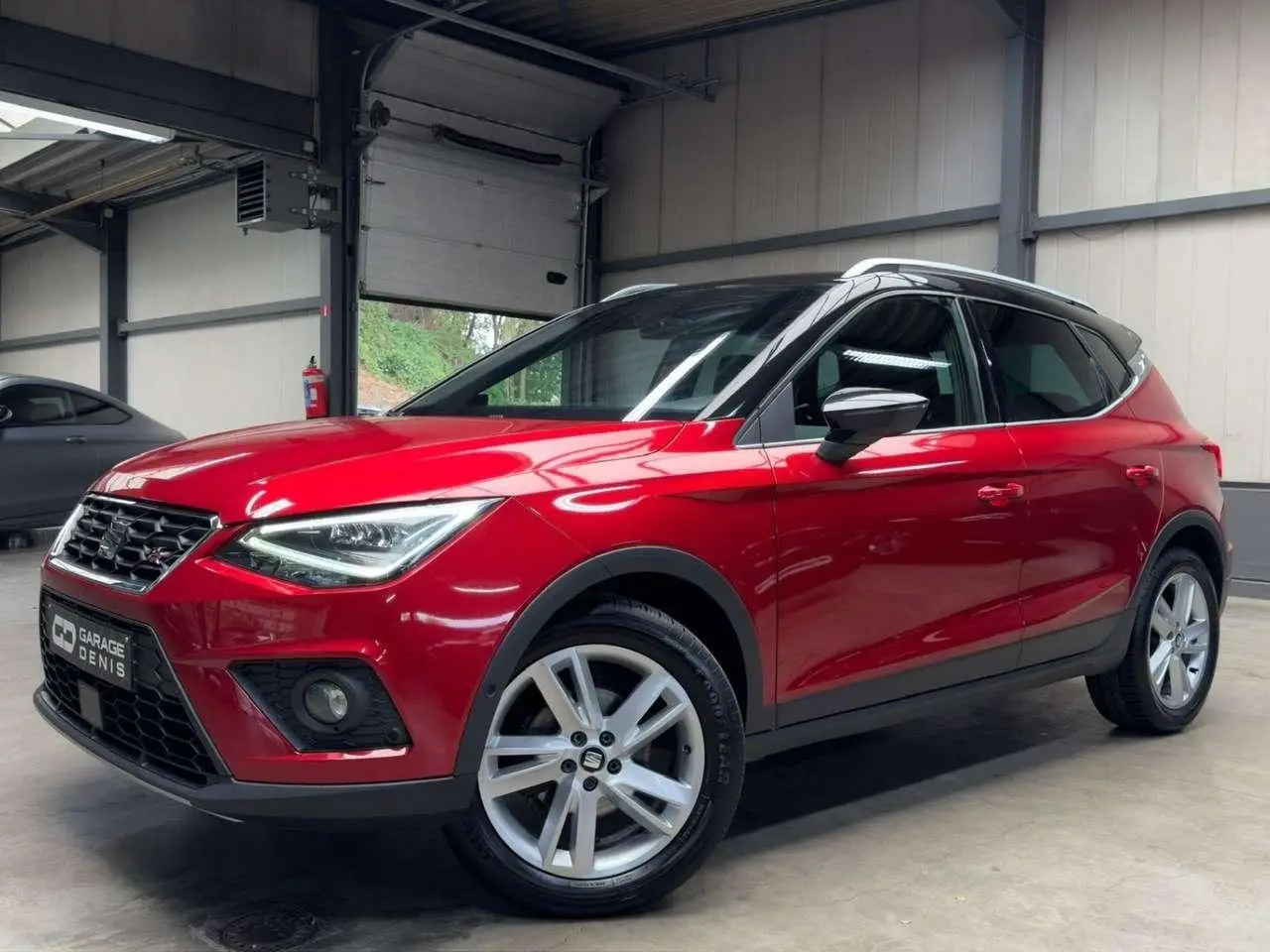 Photo 1 : Seat Arona 2021 Essence