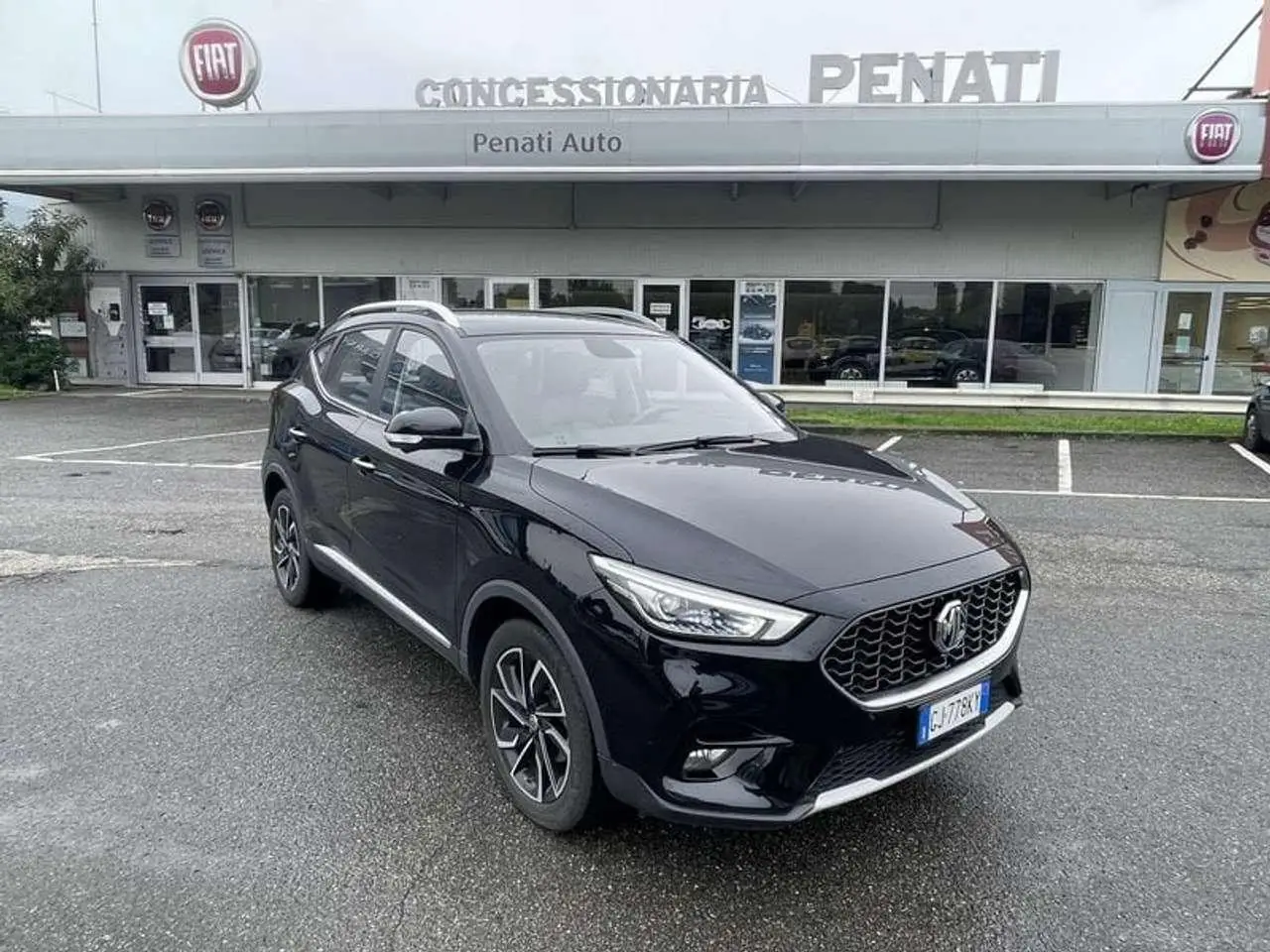 Photo 1 : Mg Zs 2022 Petrol