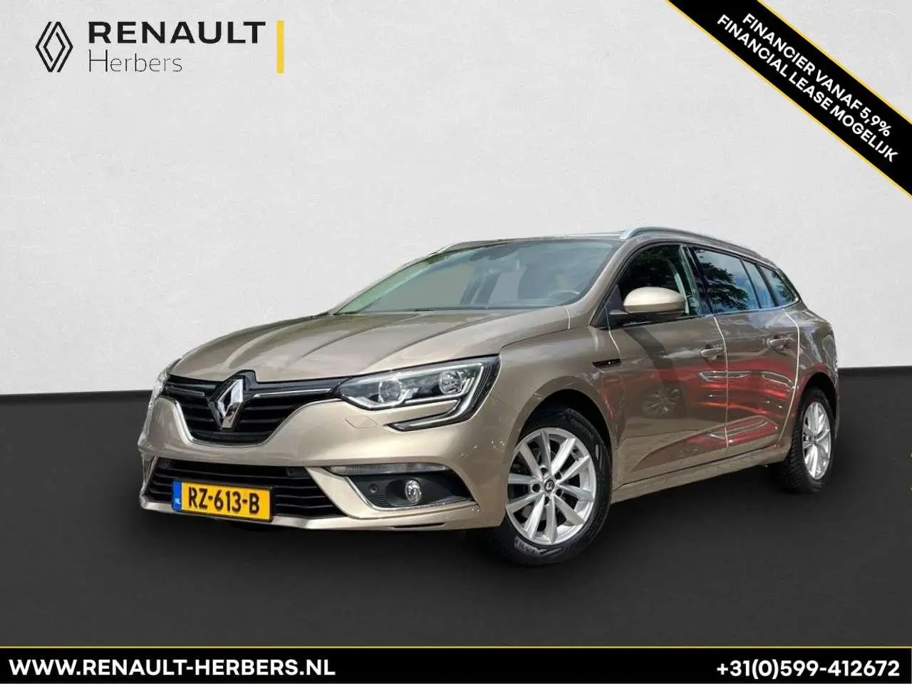 Photo 1 : Renault Megane 2017 Essence