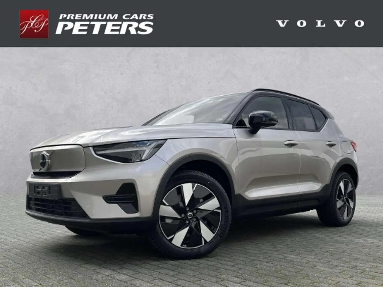 Photo 1 : Volvo Xc40 2024 Electric