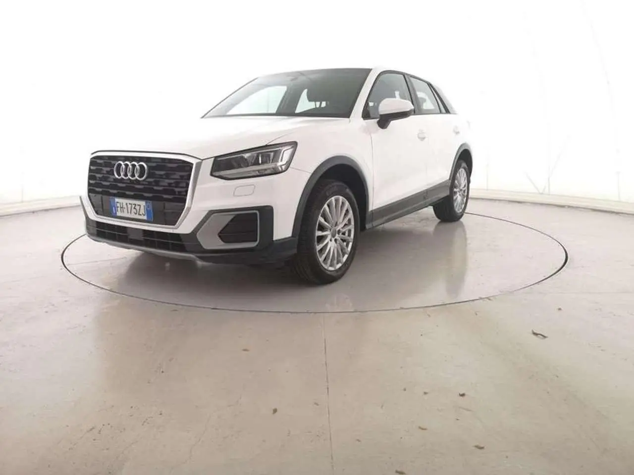 Photo 1 : Audi Q2 2017 Diesel