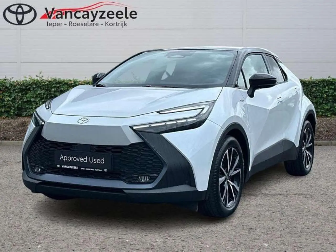 Photo 1 : Toyota C-hr 2024 Hybrid