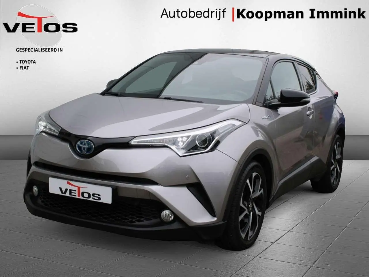 Photo 1 : Toyota C-hr 2017 Hybride