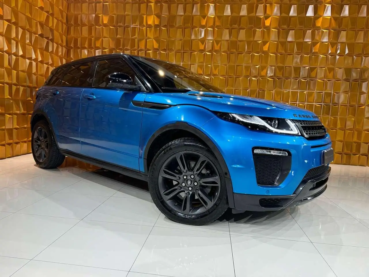 Photo 1 : Land Rover Range Rover Evoque 2018 Diesel