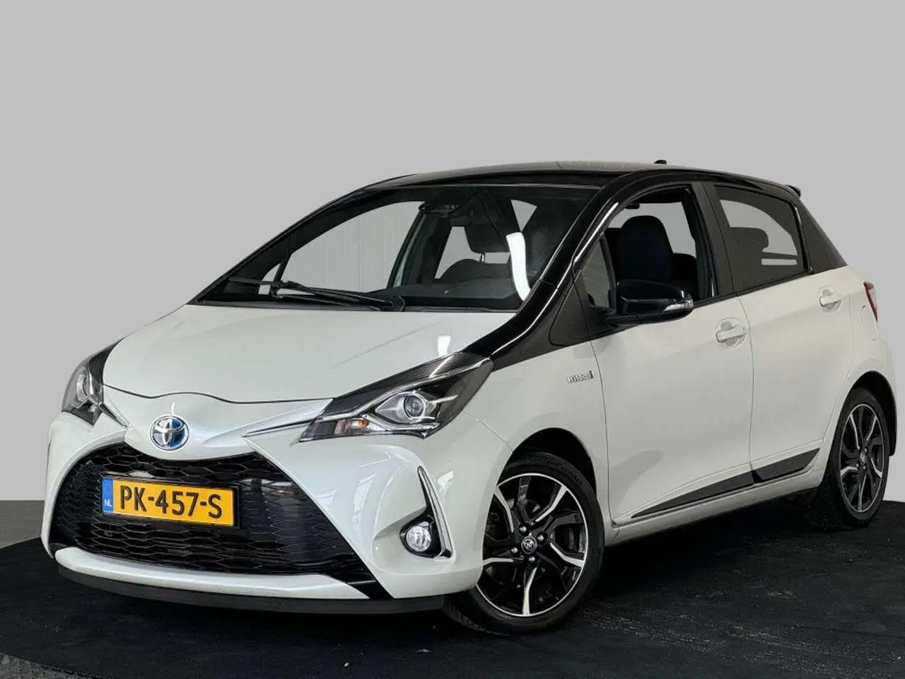 Photo 1 : Toyota Yaris 2017 Hybride