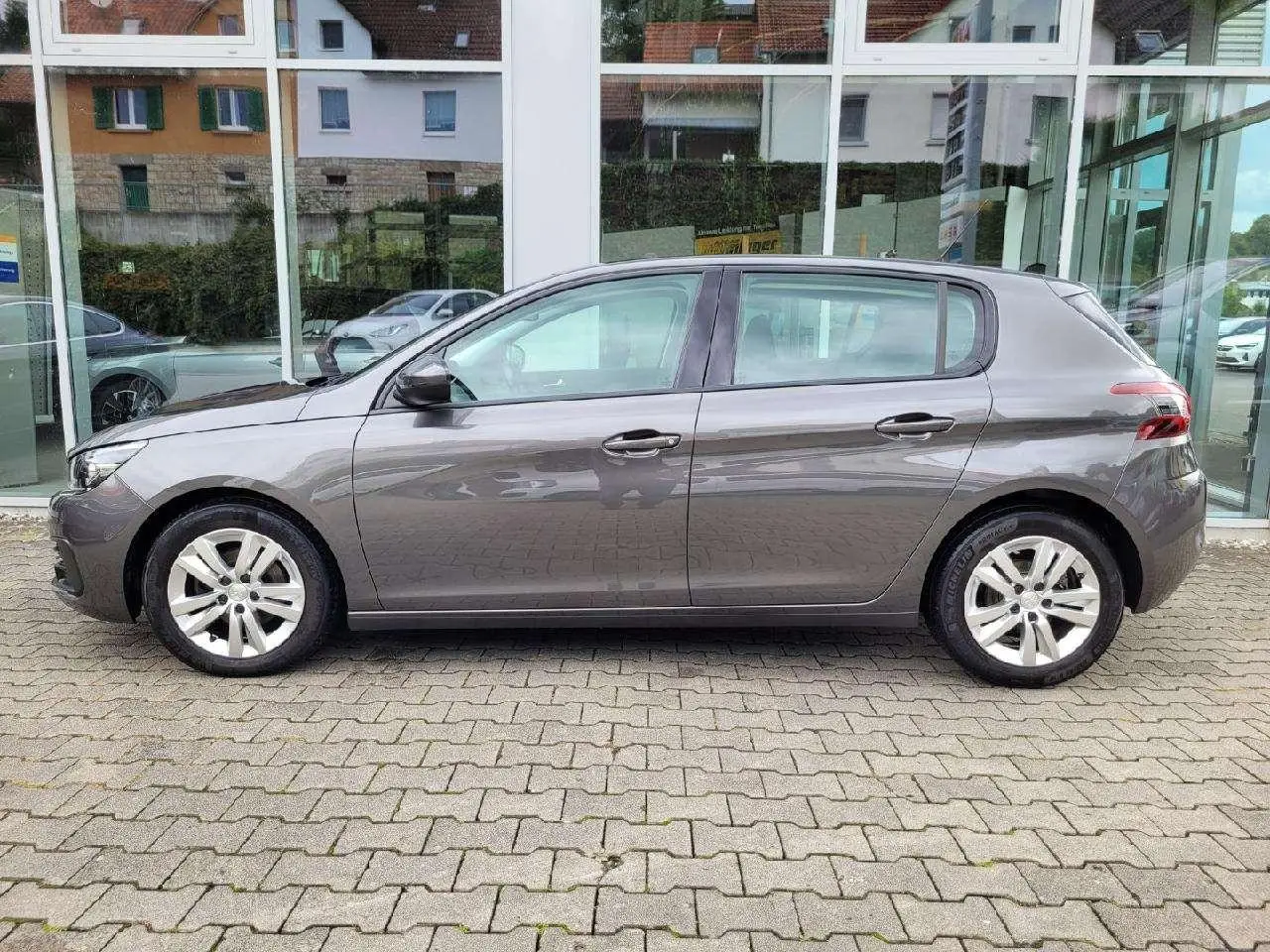 Photo 1 : Peugeot 308 2019 Petrol