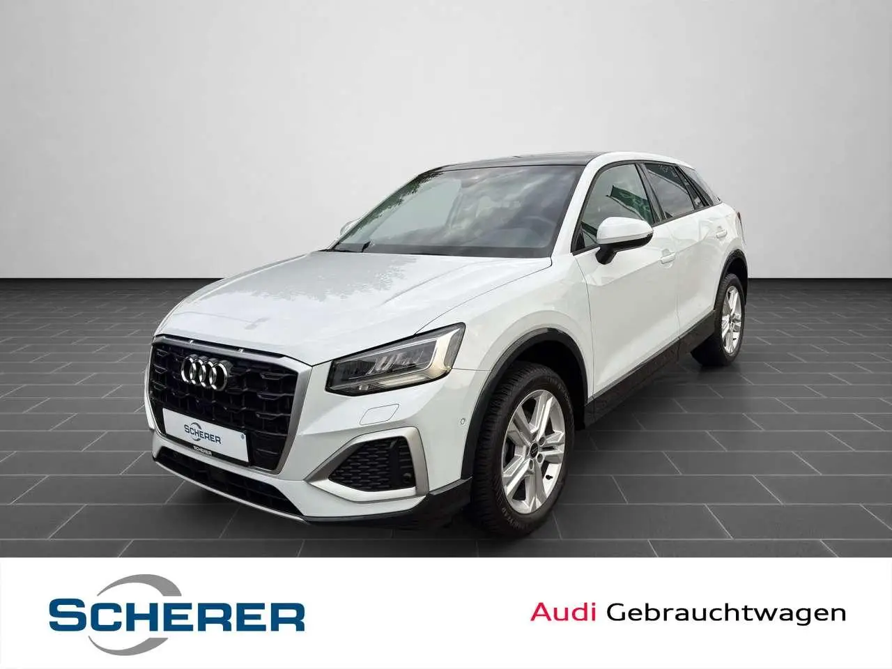 Photo 1 : Audi Q2 2023 Petrol