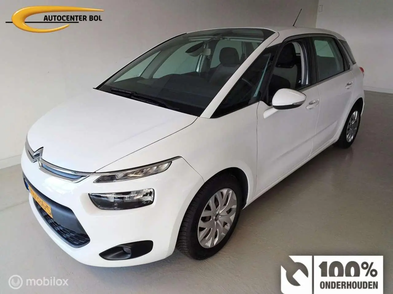 Photo 1 : Citroen C4 2015 Petrol