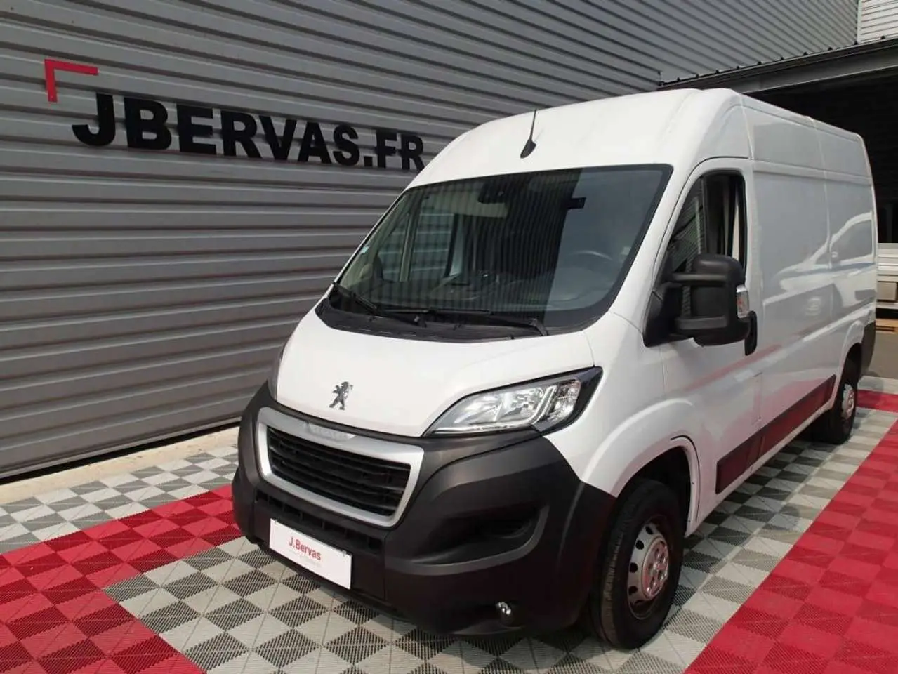 Photo 1 : Peugeot Boxer 2021 Diesel