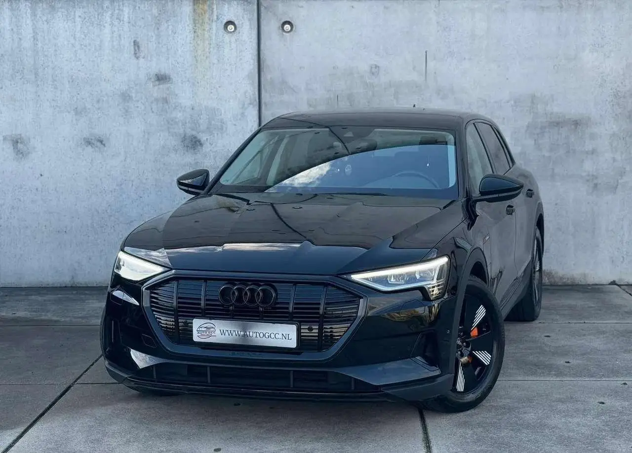 Photo 1 : Audi E-tron 2020 Électrique