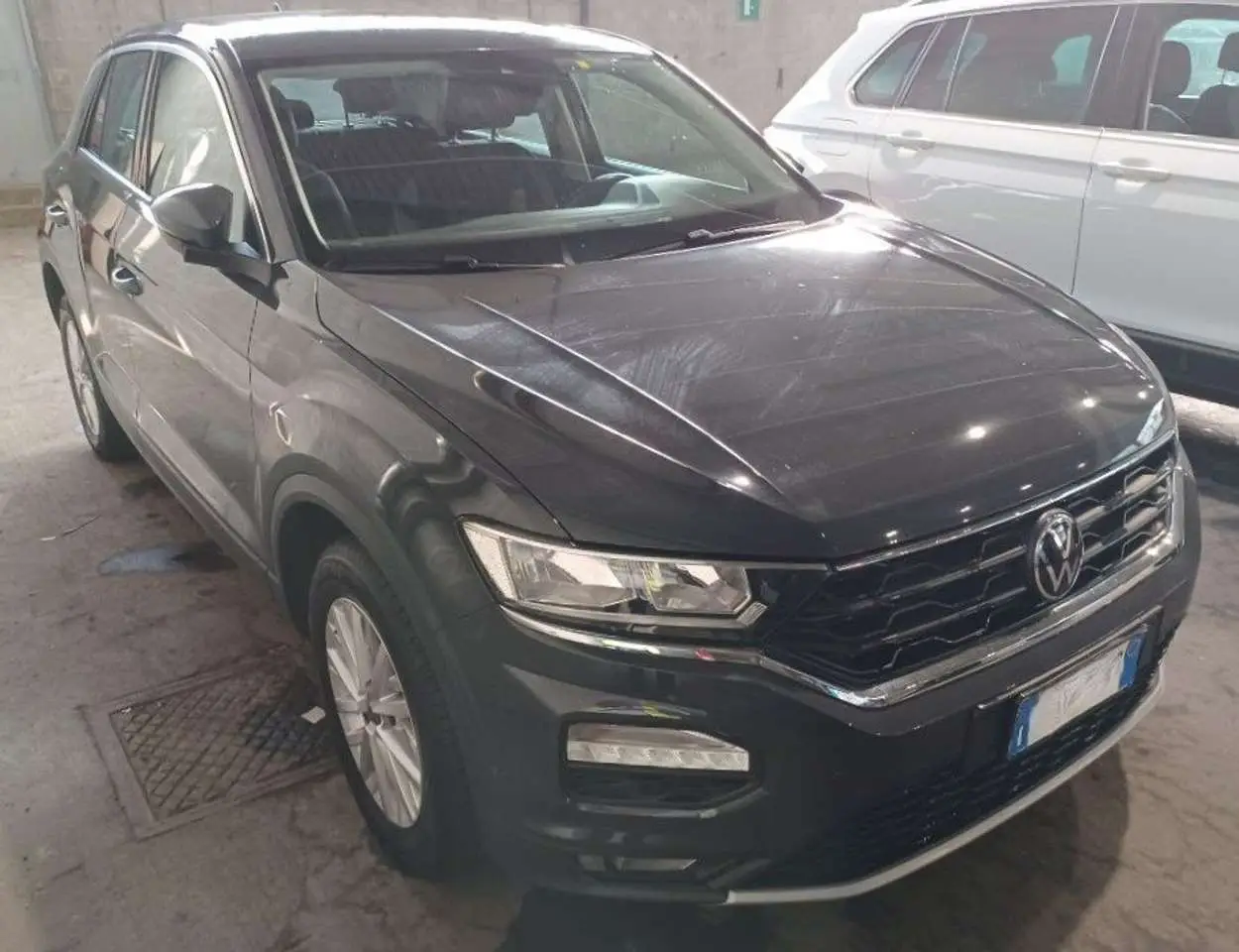 Photo 1 : Volkswagen T-roc 2021 Petrol