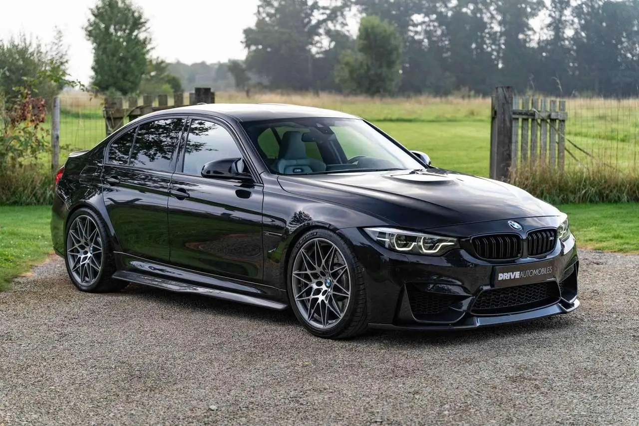 Photo 1 : Bmw M3 2018 Petrol