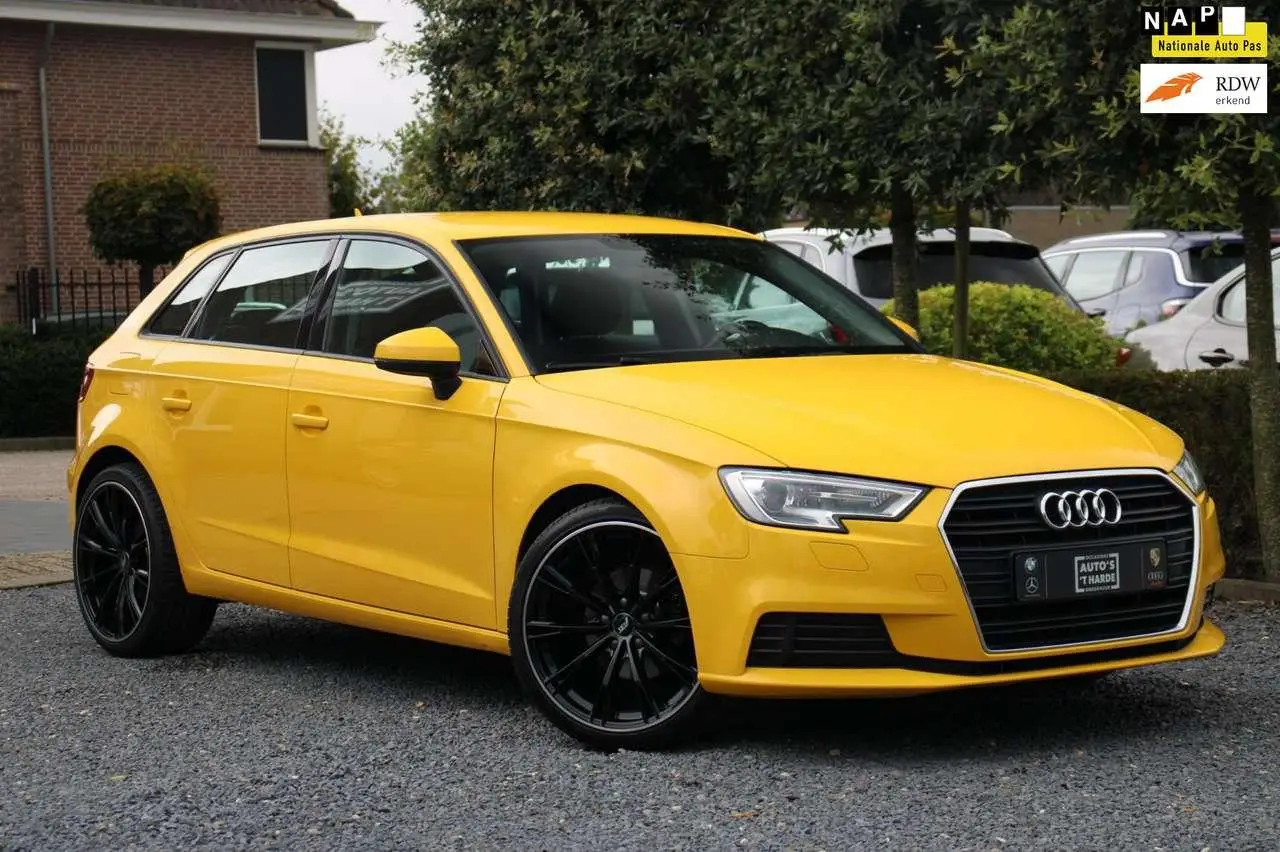 Photo 1 : Audi A3 2016 Essence