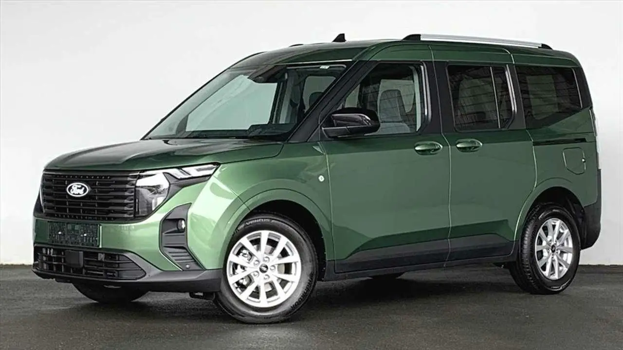 Photo 1 : Ford Tourneo 2024 Essence