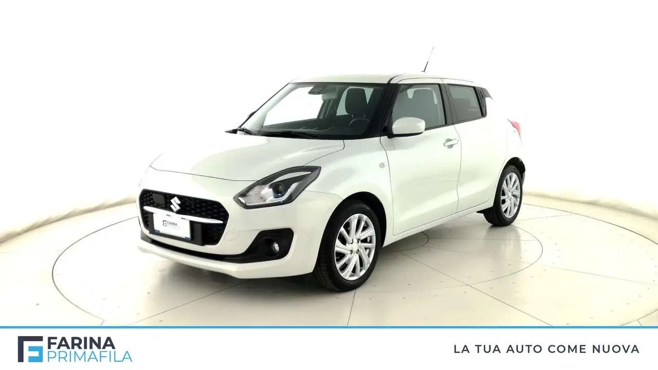 Photo 1 : Suzuki Swift 2021 Hybride