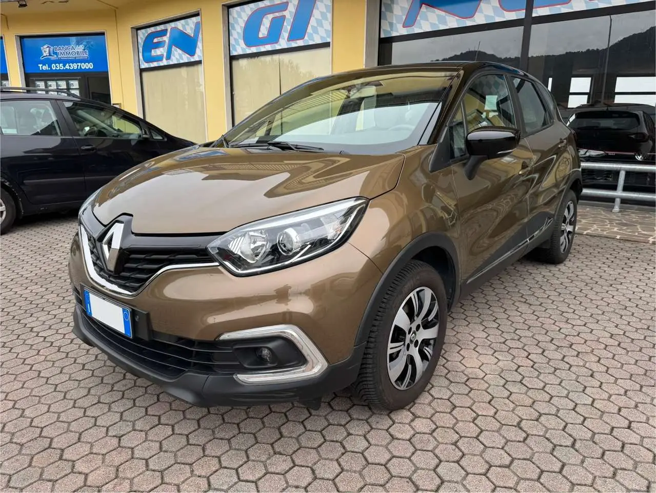 Photo 1 : Renault Captur 2017 Petrol