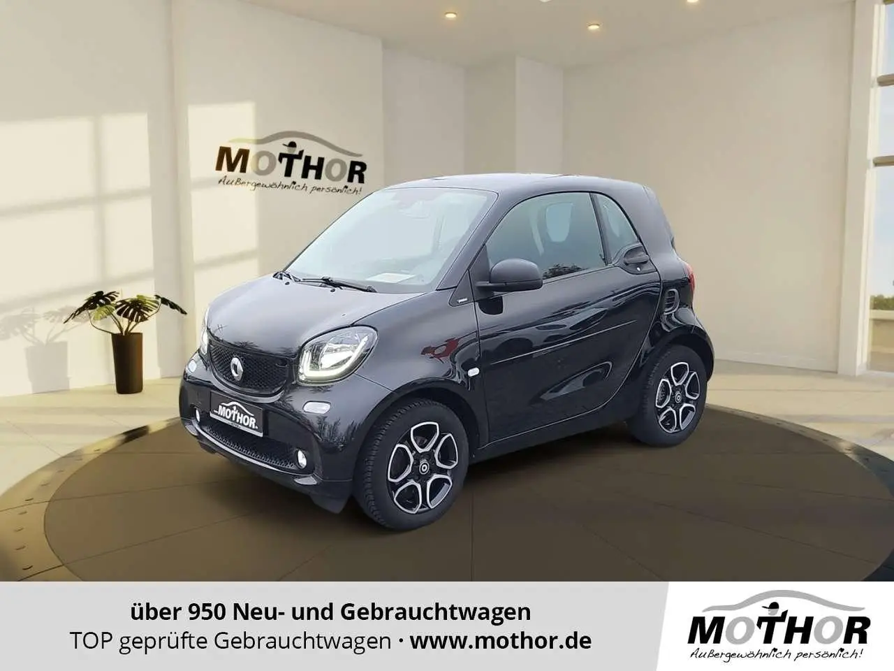 Photo 1 : Smart Fortwo 2019 Petrol