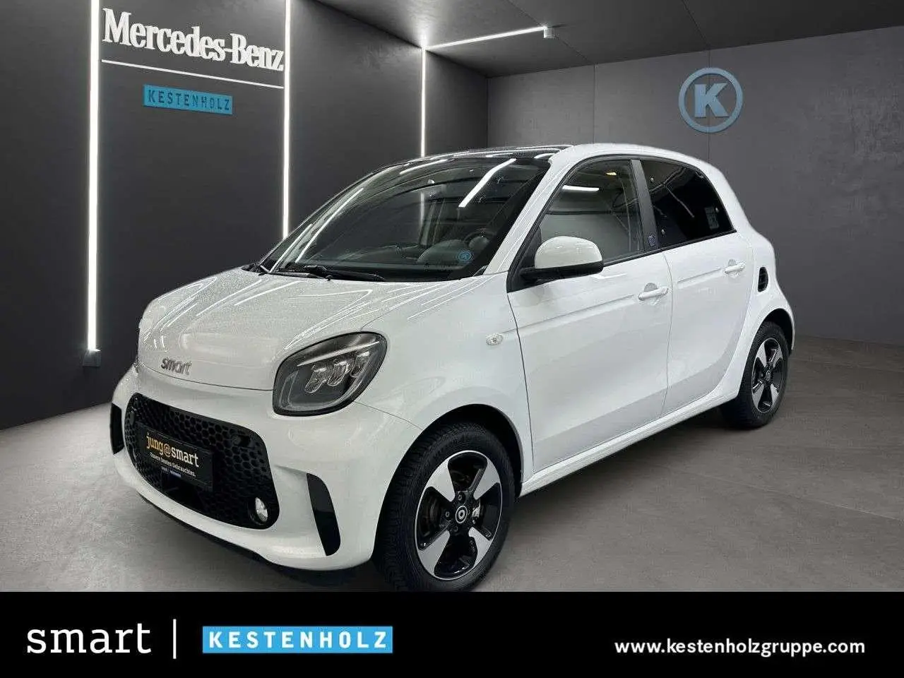 Photo 1 : Smart Forfour 2021 Electric