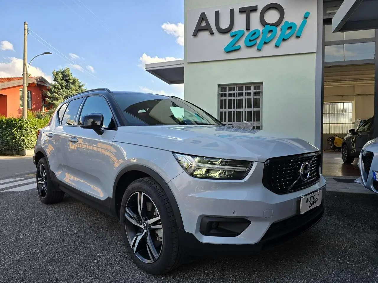 Photo 1 : Volvo Xc40 2021 Hybrid