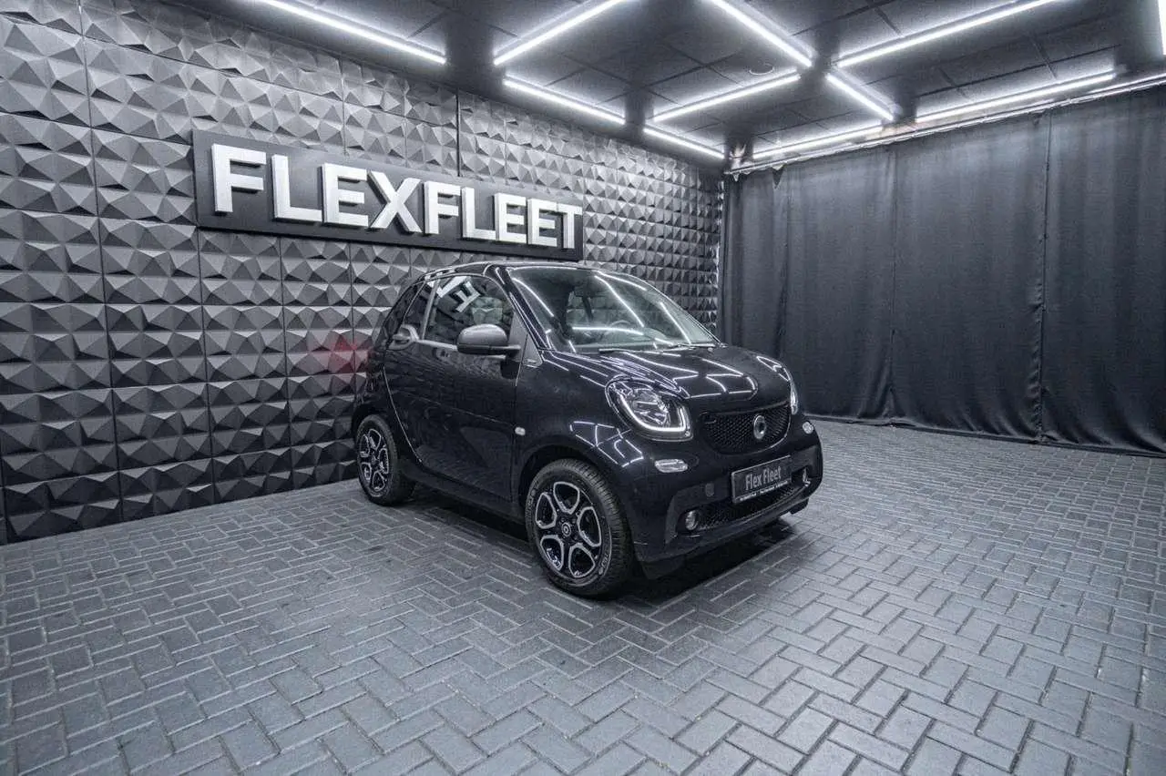 Photo 1 : Smart Fortwo 2019 Essence