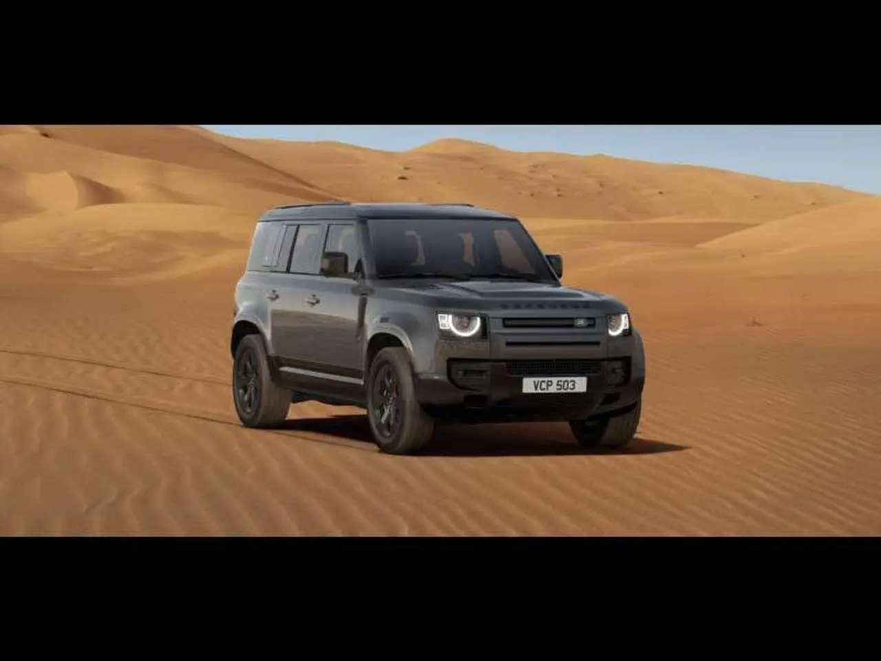 Photo 1 : Land Rover Defender 2024 Diesel