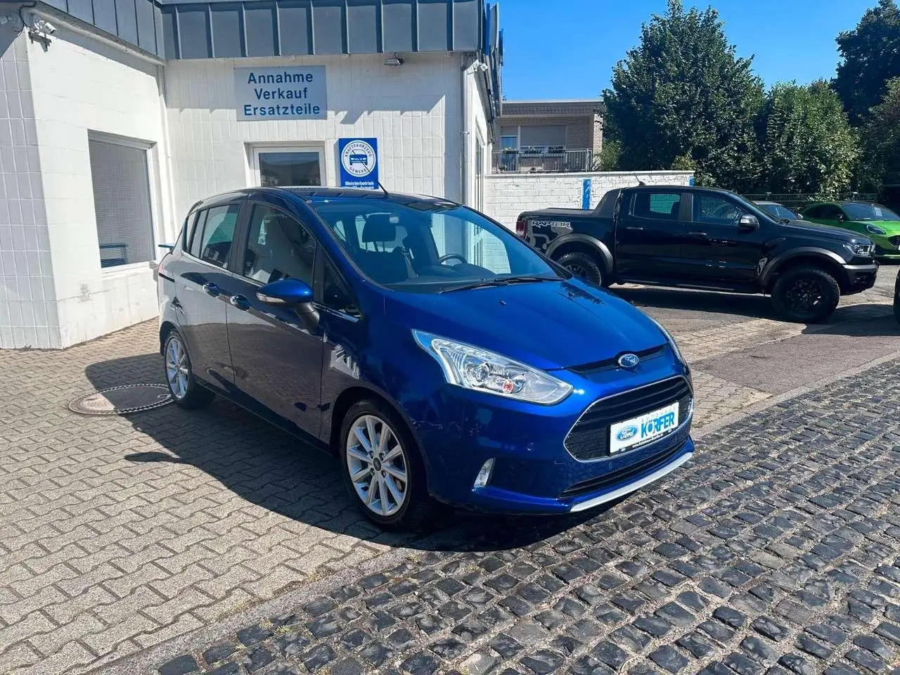 Photo 1 : Ford B-max 2017 Petrol