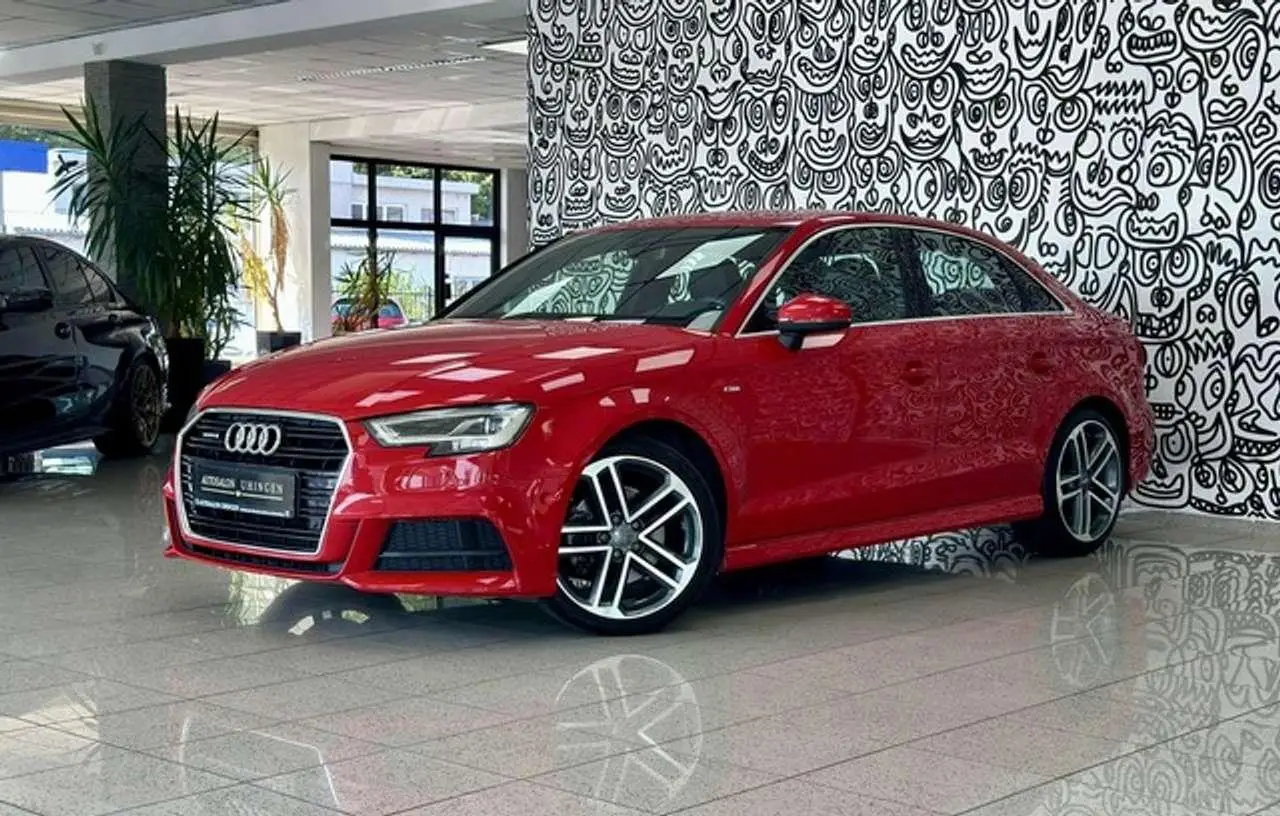 Photo 1 : Audi A3 2017 Petrol