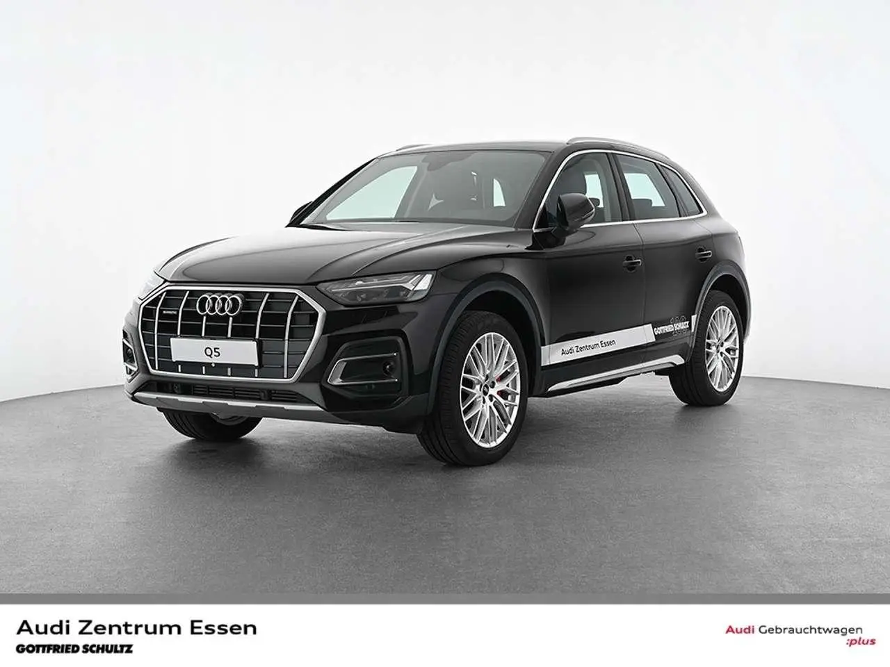 Photo 1 : Audi Q5 2023 Essence