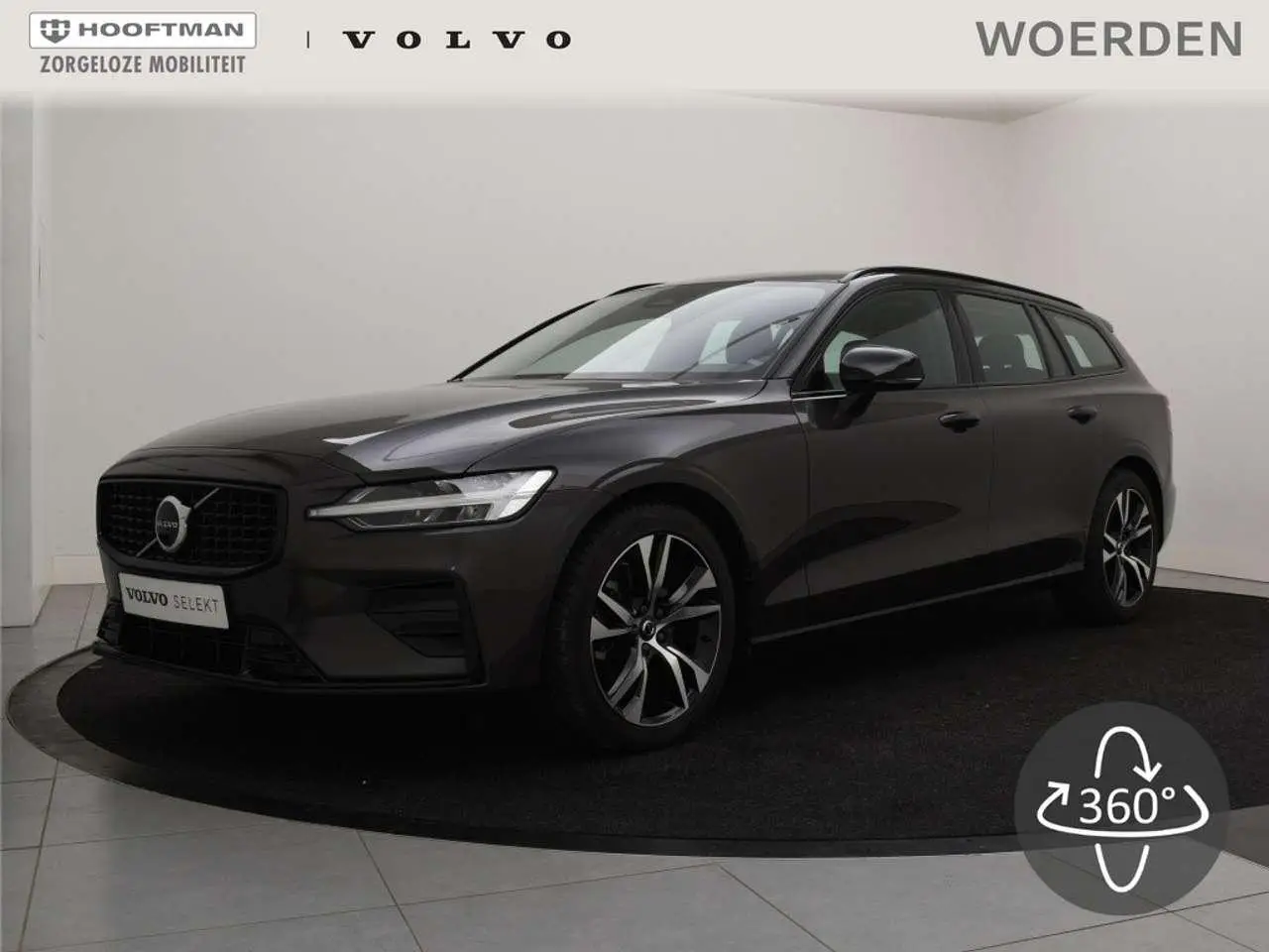 Photo 1 : Volvo V60 2024 Essence