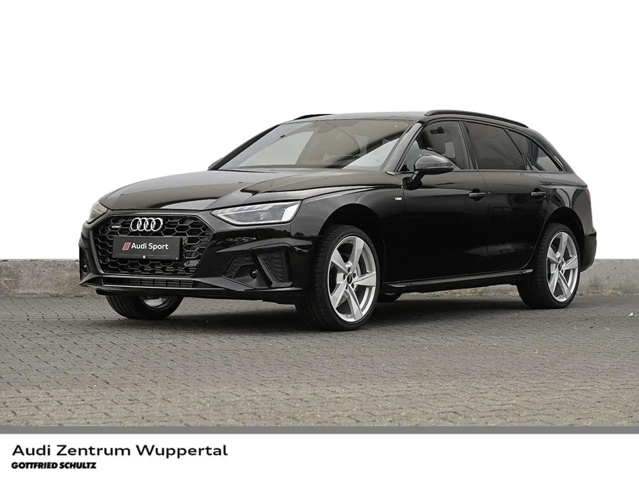 Photo 1 : Audi A4 2024 Petrol