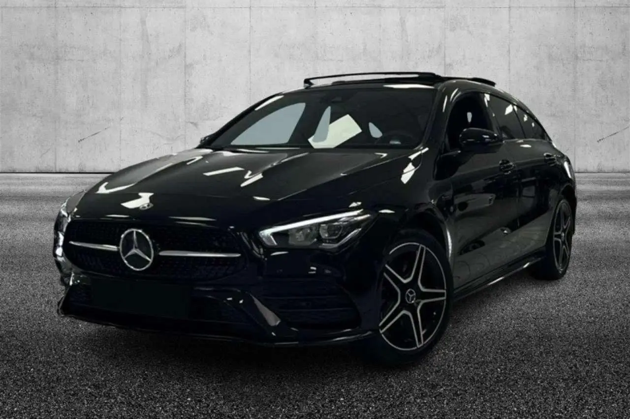 Photo 1 : Mercedes-benz Classe Cla 2021 Hybrid