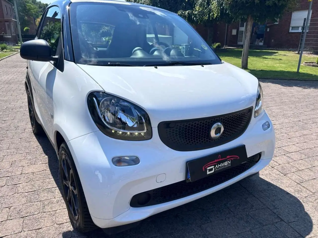 Photo 1 : Smart Fortwo 2016 Petrol