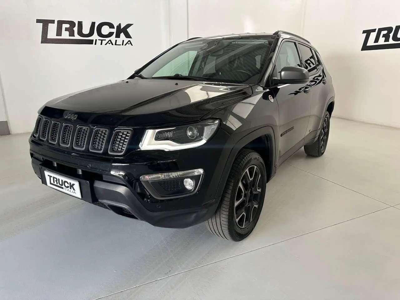 Photo 1 : Jeep Compass 2019 Diesel