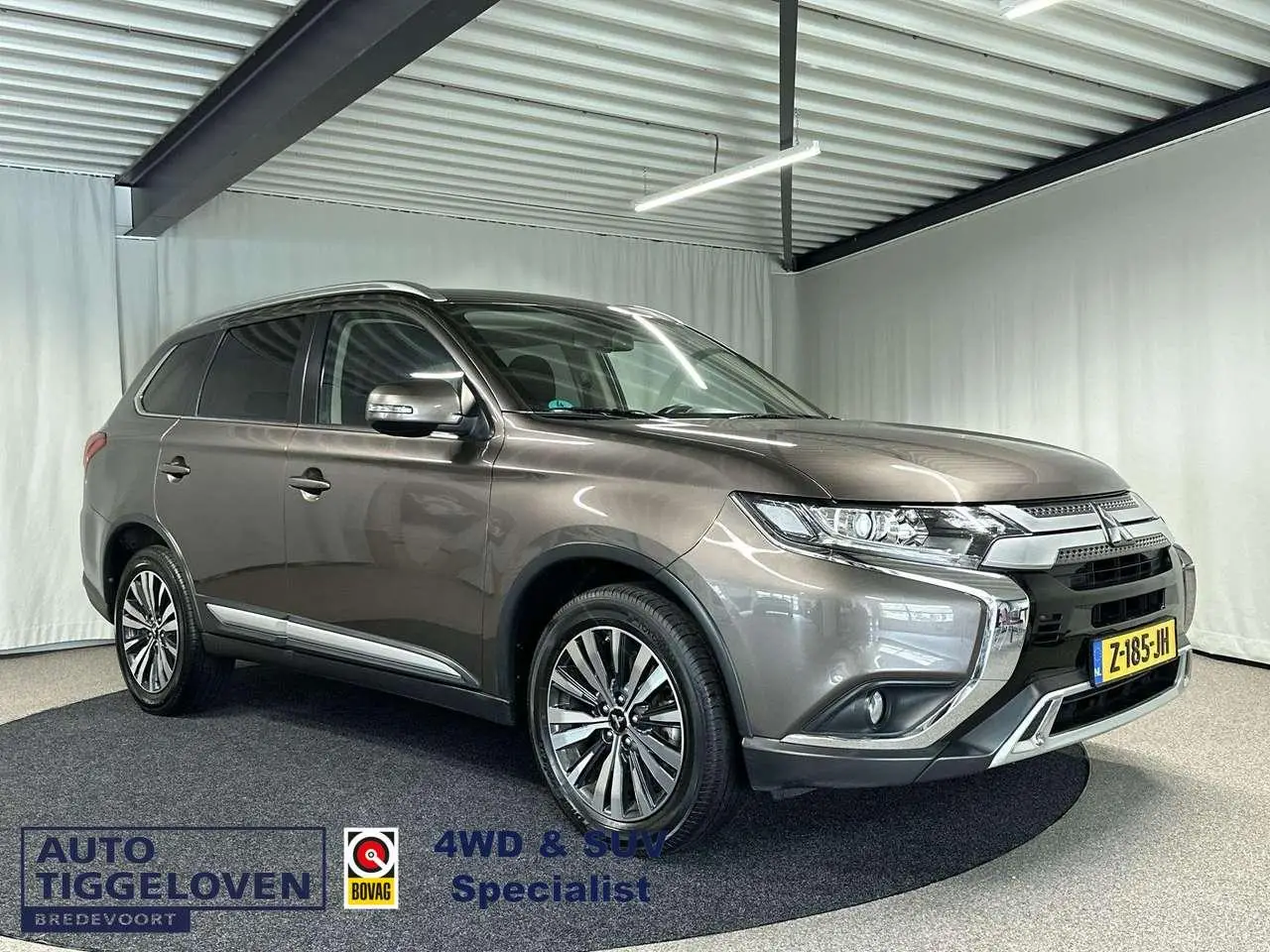 Photo 1 : Mitsubishi Outlander 2019 Petrol