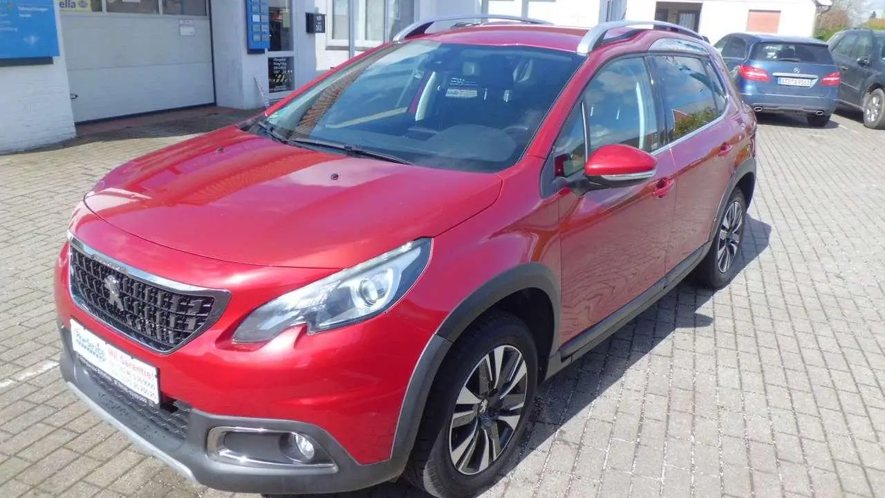 Photo 1 : Peugeot 2008 2016 Essence