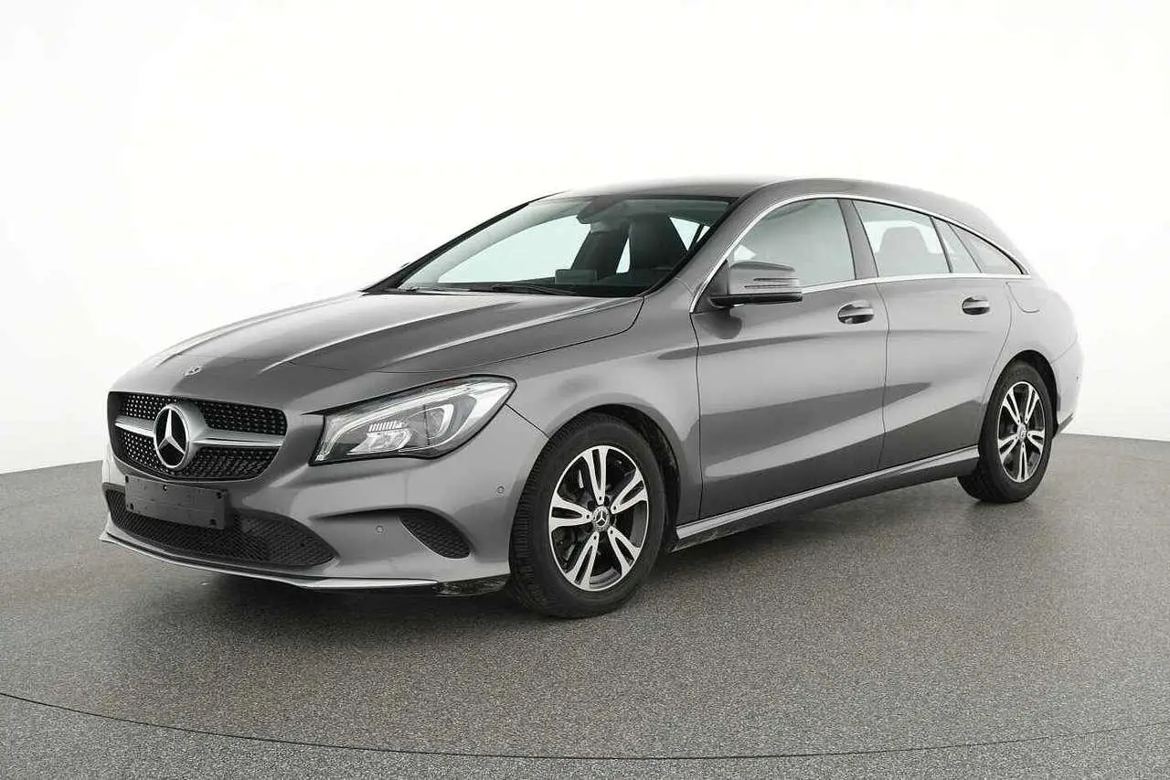 Photo 1 : Mercedes-benz Classe Cla 2019 Essence