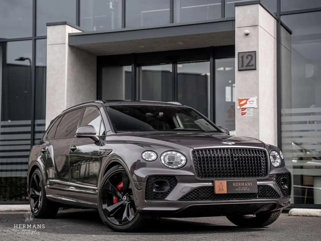 Photo 1 : Bentley Bentayga 2023 Petrol