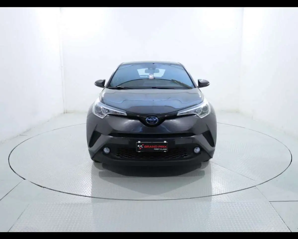 Photo 1 : Toyota C-hr 2019 Hybride