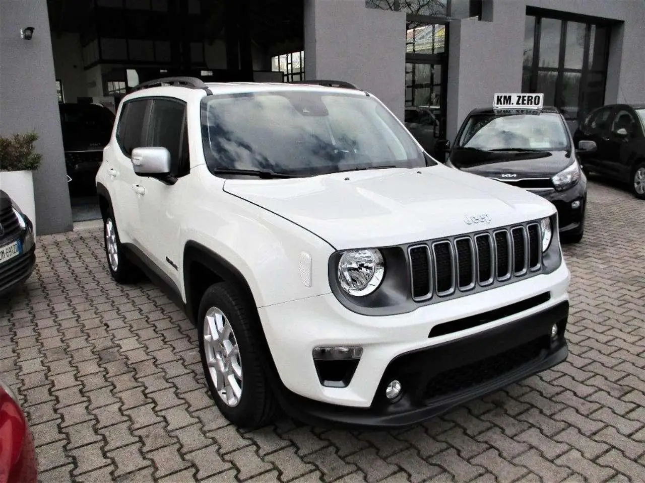 Photo 1 : Jeep Renegade 2023 Hybride