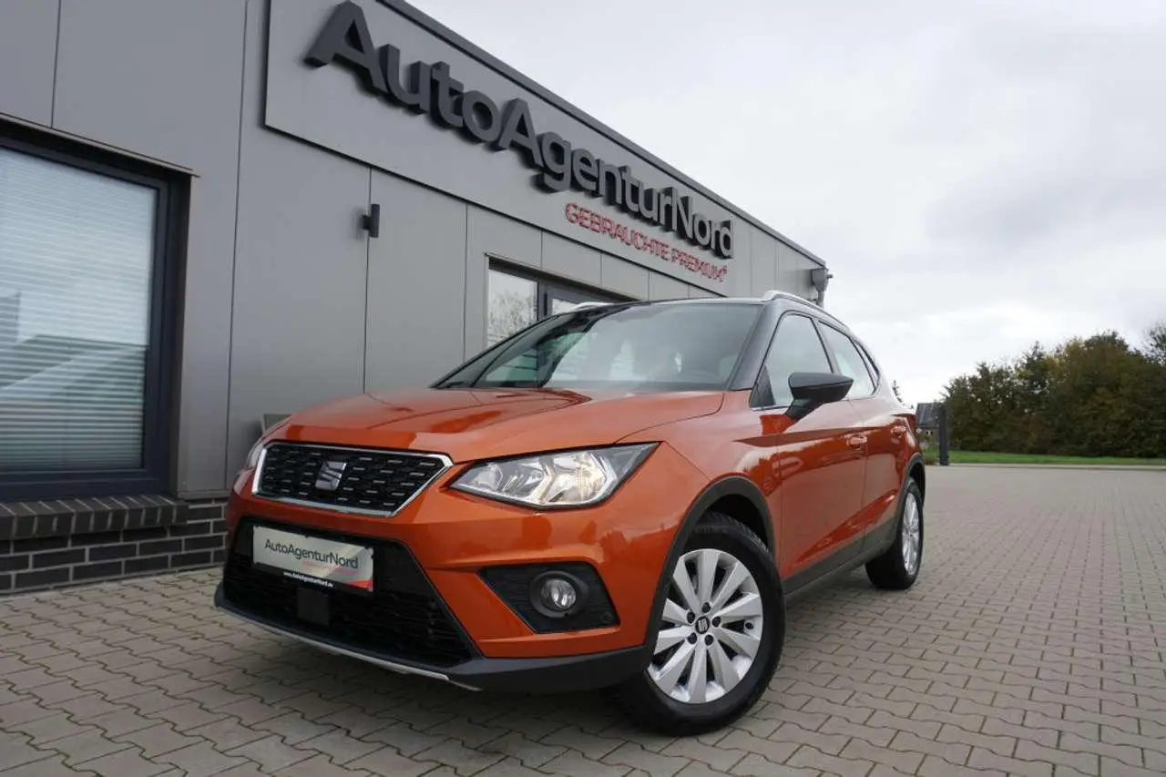 Photo 1 : Seat Arona 2019 Petrol