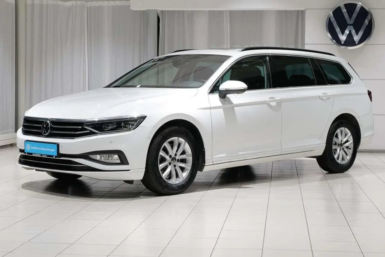 Photo 1 : Volkswagen Passat 2021 Diesel