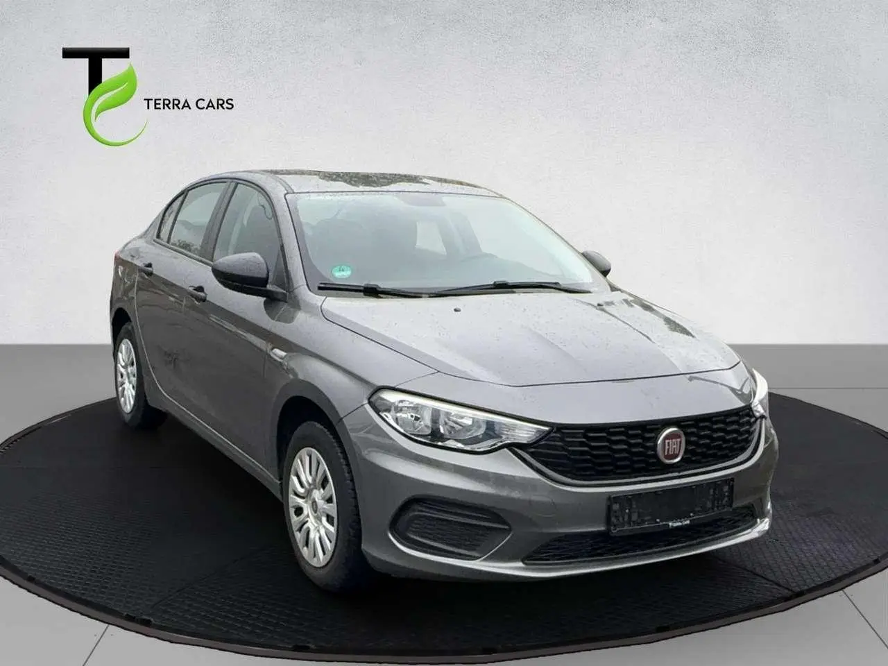 Photo 1 : Fiat Tipo 2016 Petrol