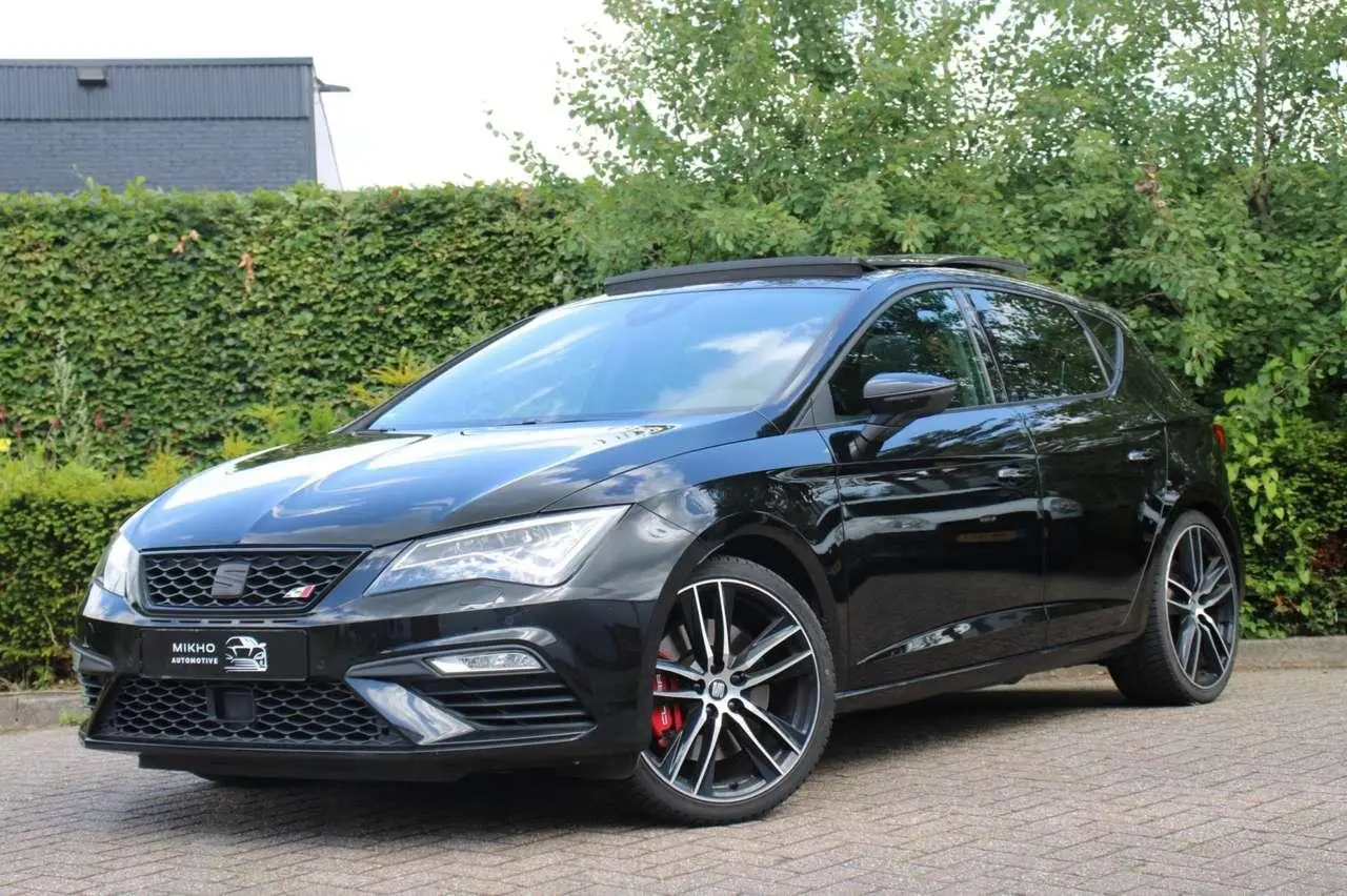 Photo 1 : Seat Leon 2017 Petrol