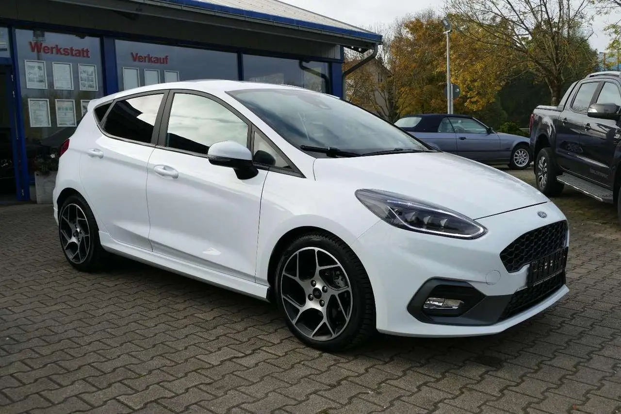 Photo 1 : Ford Fiesta 2020 Essence